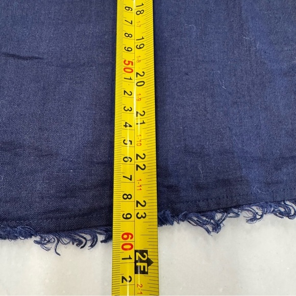 SAKS FIFTH AVENUE Women’s Navy Blue 100% Linen Halter Keyhole Neckline Top Sz M - Picture 6 of 9